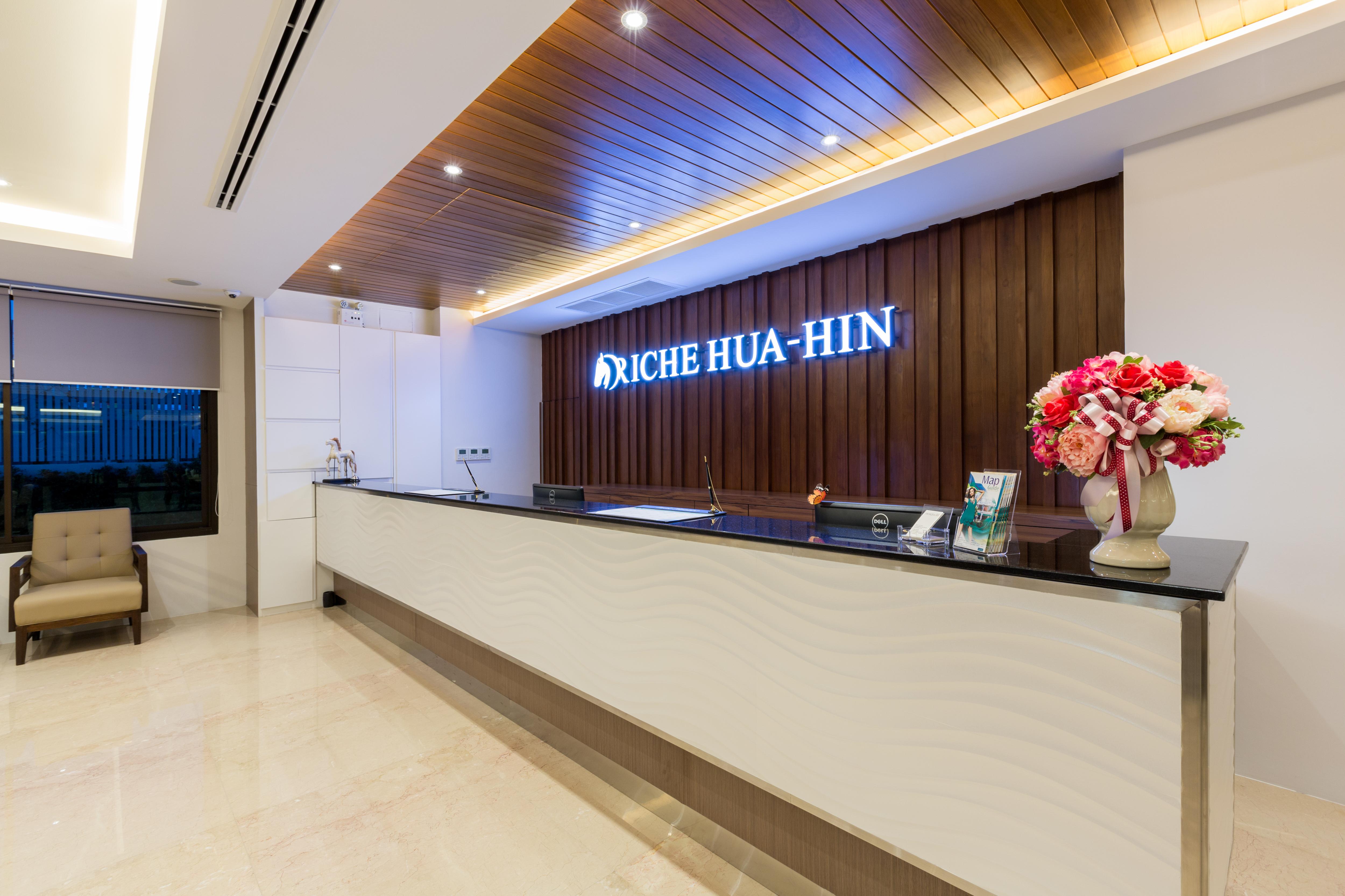 Riche Hua Hin Hotel - Sha Plus Экстерьер фото